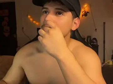 Chaturbate Adult Video Chat of lilhotnando