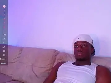 Chaturbate Live Sex Cam of mylowallacee