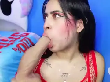 Chaturbate Live Sex Cam of foxy__demon