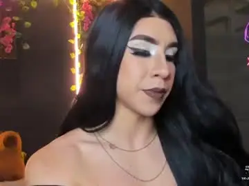 Chaturbate Sex Chat of alonehazel