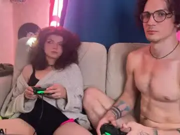 Chaturbate Free Porn Cam of pocket_lovers