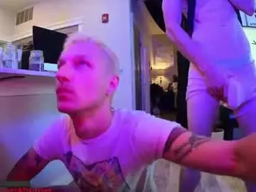 Chaturbate Live Sex Cam of trystoph