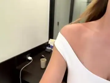 Chaturbate Live Sex of adelasonkin