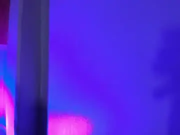 Chaturbate Live Sex Cam of ian_castillo_