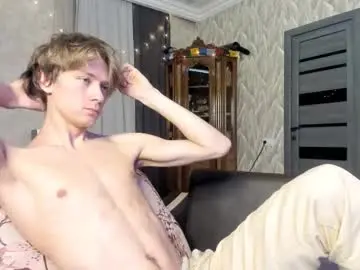 Chaturbate Watch Live Sex Cams of milkiwy