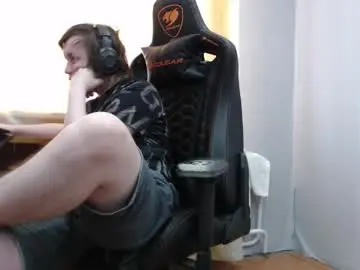 Chaturbate Best live sex cam show of iliaskrisloveee