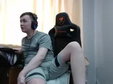 Chaturbate Sex Chat of iliaskrisloveee