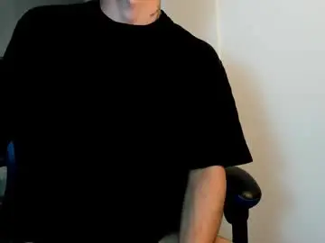 Chaturbate Live Sex Cam of roan_birkin