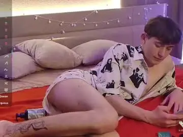 Chaturbate Best live sex cam show of vinsant_x