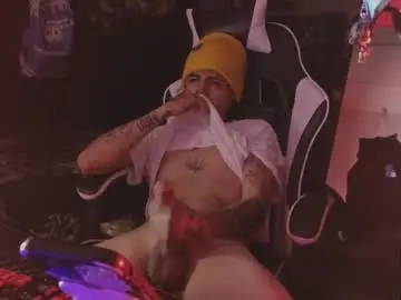 Chaturbate Best live sex cam show of acidmilo