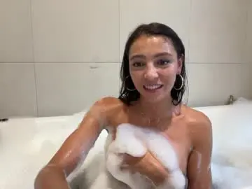 Chaturbate Live Sex Cam of keirasworld