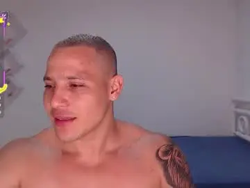 Chaturbate Best live sex cam show of maxwel949813