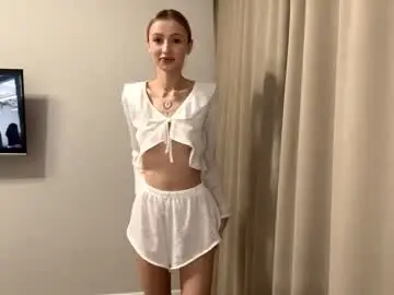 Chaturbate Watch Live Sex Cams of seasonhamiss