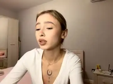 Chaturbate Free Porn Cam of seasonhamiss