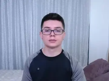 Chaturbate Watch Live Sex Cams of kevinhunts