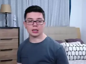 Chaturbate Sex Cam of kevinhunts