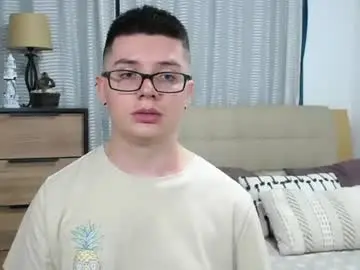Chaturbate Best live sex cam show of kevinhunts