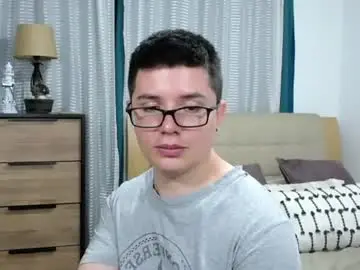 Chaturbate Sex Cam of kevinhunts
