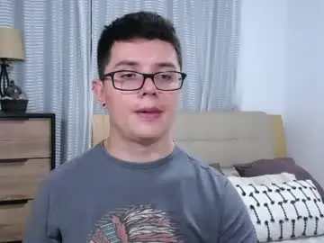 Chaturbate Live Porn of kevinhunts