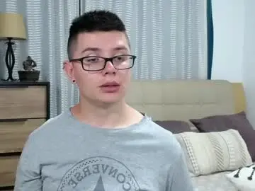 Chaturbate Watch Live Sex Cams of kevinhunts