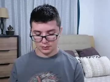 Chaturbate Adult Webcam of kevinhunts
