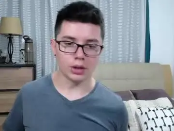 Chaturbate Free Porn Cam of kevinhunts