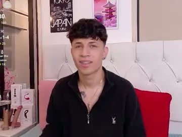 Chaturbate Free Porn Cam of axel_evanss