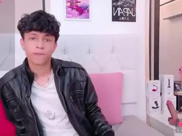 Chaturbate Watch Live Sex Cams of axel_evanss