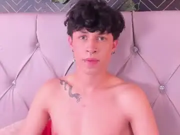 Chaturbate Nude Webcam of axel_evanss