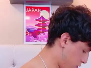 Chaturbate Free Live Porn of axel_evanss
