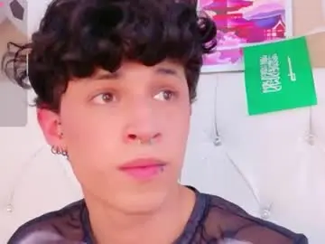 Chaturbate Watch Live Sex Cams of axel_evanss