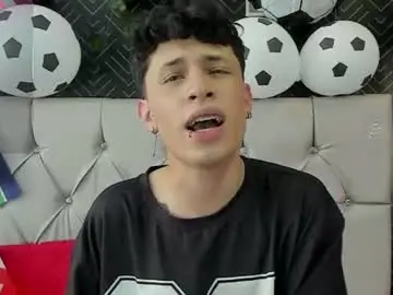 Chaturbate Sex Chat of axel_evanss
