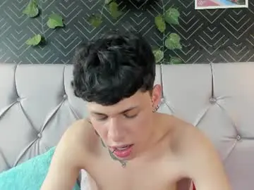 Chaturbate Nude Webcam of axel_evanss