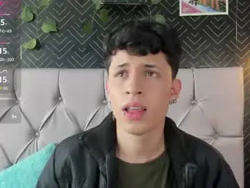 Chaturbate Nude Webcam of axel_evanss