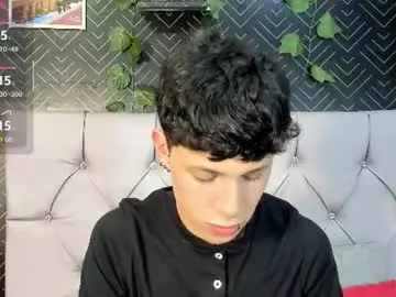 Chaturbate Sex Chat of axel_evanss