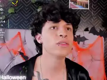 Chaturbate Live Sex of axel_evanss
