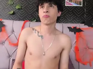 Chaturbate Sex Chat of axel_evanss