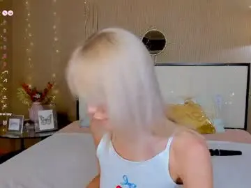 Chaturbate Adult Video Chat of bellatip