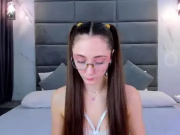 Chaturbate Best live sex cam show of lexi_split