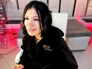 Chaturbate Watch Live Sex Cams of magic_isis_