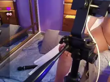 Chaturbate Sex Cam of mahia_queen