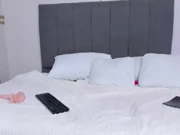 Chaturbate Live Sex of cloe_harry