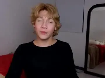 Chaturbate Live Sex Cam of connie_varela