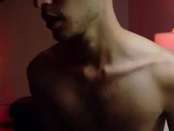 Chaturbate Private Sex Chat of ethan_skiny_
