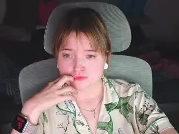 Chaturbate Watch Live Sex Cams of meowki4