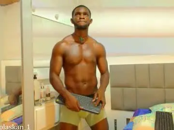 Chaturbate Sex Cam of nicolaskan