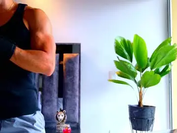 Chaturbate Free Live Porn of santin_seans