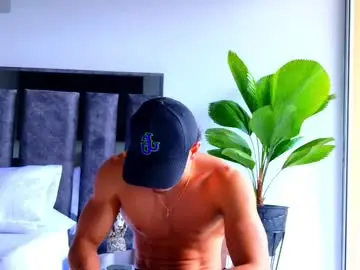 Chaturbate Nude Webcam of santin_seans