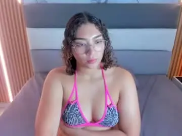 Chaturbate Best live sex cam show of angelinemore