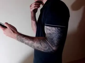 Chaturbate Live Sex Cam of kennerfox77